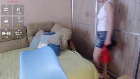 danbie_leen online show from September 12, 9:09 am