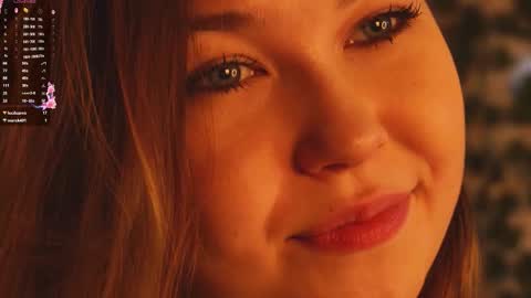 Snapshot of dance_with_lisa_ chatting on December 19, 5:20 pm Di online show from December 19, 5:20 pm