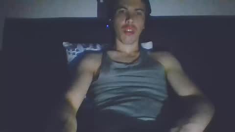 Snapshot of dane950804 chatting on March 22, 7:12 am dane950804 online show from March 22, 7:12 am