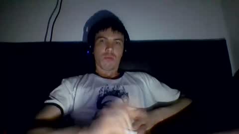 Snapshot of dane950804 chatting on July 20, 7:38 pm dane950804 online show from July 20, 7:38 pm