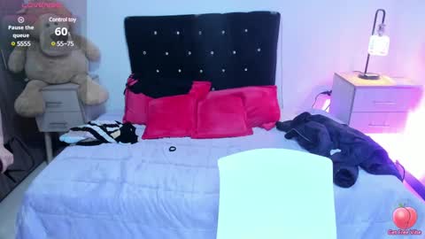 danevagw online show from January 3, 8:01 pm