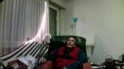 Snapshot of dangermousey005 chatting on October 21, 11:49 pm dangermousey005 online show from October 21, 11:49 pm