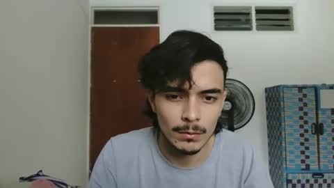 Snapshot of dani_42017 chatting on January 18, 4:10 pm dani_42017 online show from January 18, 4:10 pm