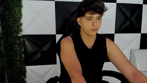 Snapshot of dani_cumboy chatting on September 17, 2:30 pm dani_cumboy online show from September 17, 2:30 pm