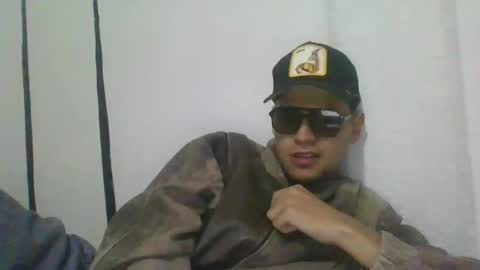 dani_daniel656119 online show from March 26, 11:16 am