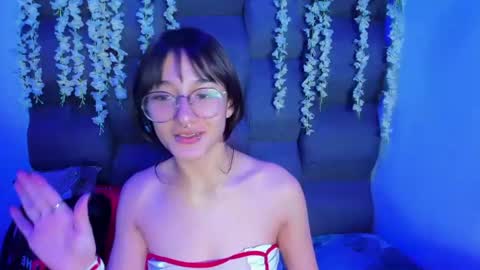 dani_dream online show from July 23, 3:32 pm