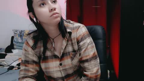 dani y jocelyn online show from February 11, 6:55 pm