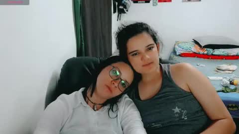 dani y jocelyn online show from October 14, 12:22 am