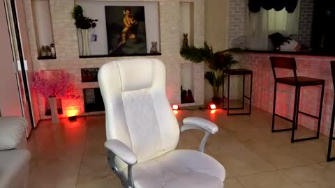 dani_kittys online show from April 23, 7:52 am