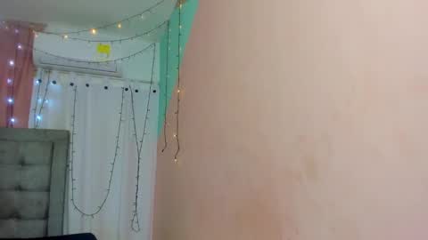 dani_lue online show from January 26, 12:11 pm