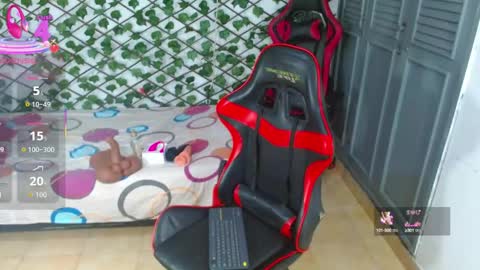 dani_lue online show from October 13, 2:06 pm