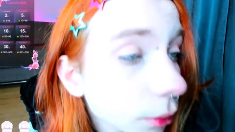 Snapshot of dani_mur chatting on January 24, 8:32 pm Daniel online show from January 24, 8:32 pm