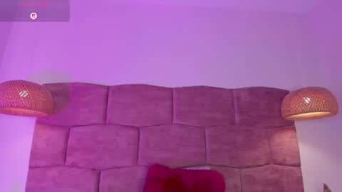   online show from April 17, 2:47 am