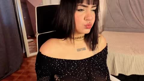 dania22_ online show from May 11, 1:50 pm