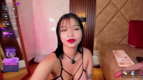 Snapshot of danicollinn chatting on June 30, 2:51 pm Daniela online show from June 30, 2:51 pm