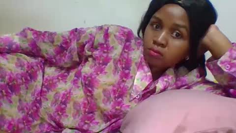 danie80704 online show from March 3, 3:12 am