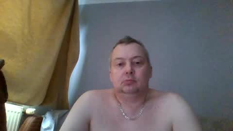 Snapshot of daniel0028 chatting on June 19, 11:03 am dan online show from June 19, 11:03 am