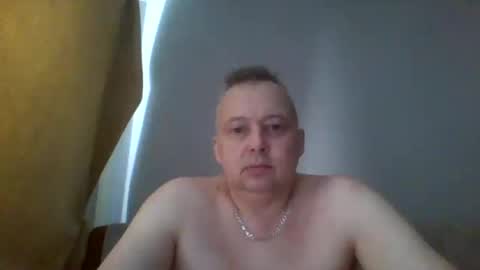 Snapshot of daniel0028 chatting on July 31, 10:25 am dan online show from July 31, 10:25 am