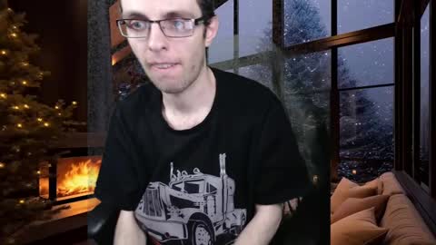 Snapshot of daniel9121 chatting on January 5, 10:19 pm Daniel9121 online show from January 5, 10:19 pm