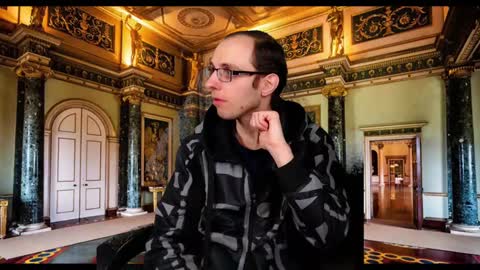 Snapshot of daniel9121 chatting on February 9, 1:35 pm Daniel9121 online show from February 9, 1:35 pm