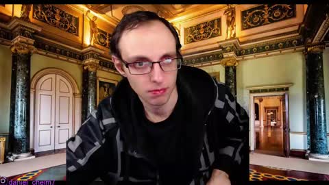 Snapshot of daniel9121 chatting on February 20, 9:09 pm Daniel9121 online show from February 20, 9:09 pm