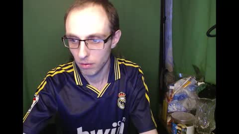 Snapshot of daniel9121 chatting on February 15, 1:09 pm Daniel9121 online show from February 15, 1:09 pm