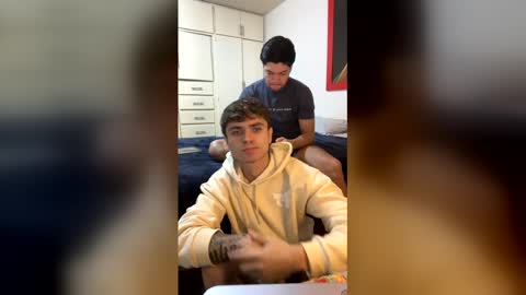 daniel_collins07 online show from April 22, 8:50 am