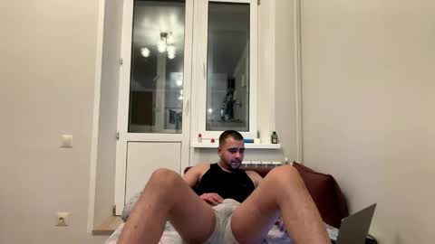 Snapshot of daniel_ice chatting on April 15, 7:58 pm Daniel online show from April 15, 7:58 pm