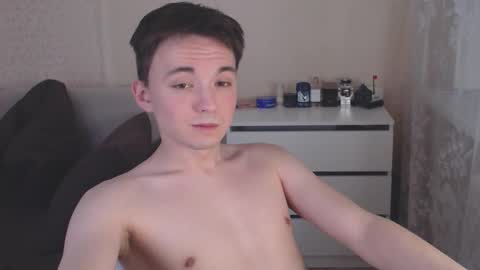 Snapshot of daniel_isaak chatting on January 31, 7:11 pm Daniel Jerry online show from January 31, 7:11 pm