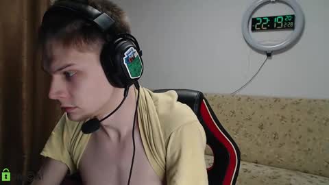 Snapshot of daniel_padalecki chatting on February 28, 8:18 pm Daniel online show from February 28, 8:18 pm