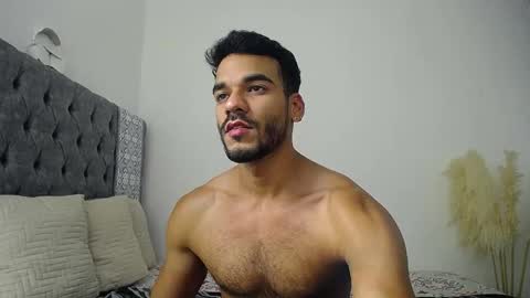 Daniel Sherlock online show from April 20, 10:00 pm