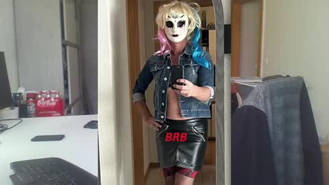 Snapshot of daniela69i chatting on December 27, 10:34 am newcumer online show from December 27, 10:34 am