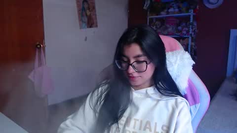 Snapshot of daniela_cute22 chatting on September 23, 1:58 pm DANIELA online show from September 23, 1:58 pm