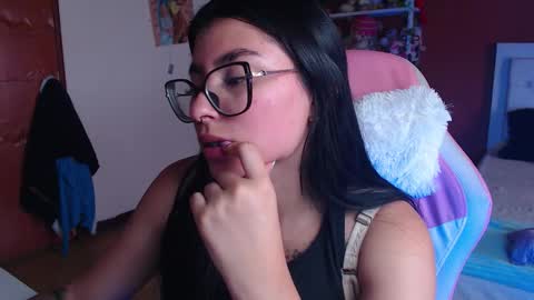 Snapshot of daniela_cute22 chatting on September 24, 4:32 pm DANIELA online show from September 24, 4:32 pm