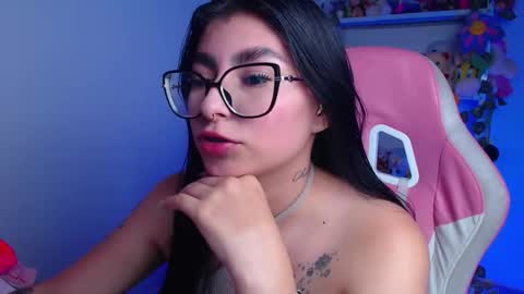 Snapshot of daniela_cute22 chatting on November 29, 1:41 am DANIELA online show from November 29, 1:41 am
