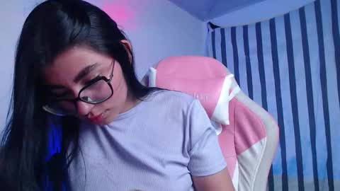 Snapshot of daniela_cute22 chatting on March 11, 2:28 am DANIELA online show from March 11, 2:28 am