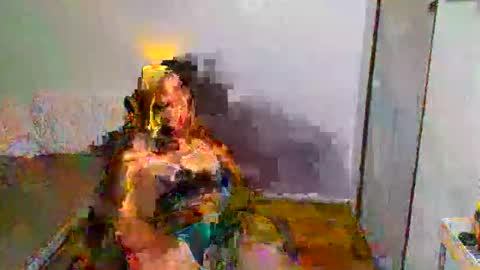 Elodie online show from February 20, 6:52 pm