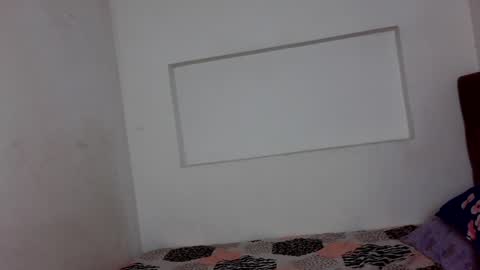 Snapshot of daniela_sexy34 chatting on February 5, 10:12 pm daniela_sexy34 online show from February 5, 10:12 pm