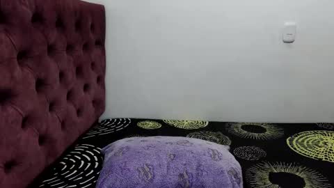 Snapshot of daniela_sexy34 chatting on February 25, 9:35 pm daniela_sexy34 online show from February 25, 9:35 pm