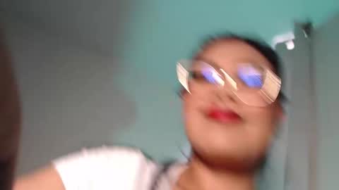 Lucia online show from September 18, 5:48 pm