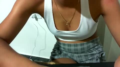 danielaa_foxx online show from November 16, 4:18 am