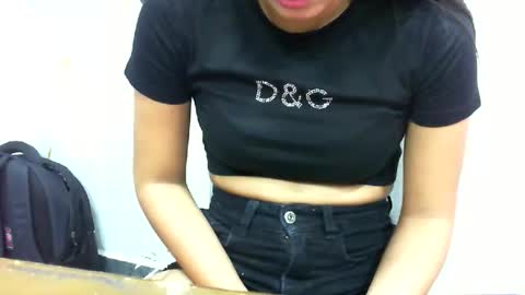Snapshot of danielaa_foxx chatting on March 10, 1:32 am danielaa_foxx online show from March 10, 1:32 am