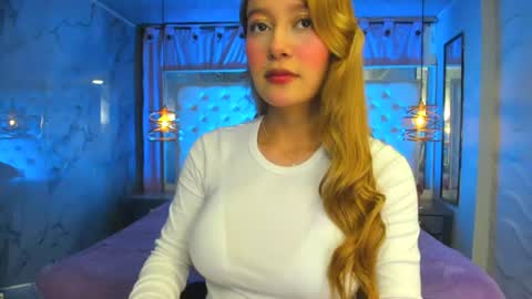 Snapshot of danielahill chatting on July 15, 3:34 am Danny online show from July 15, 3:34 am