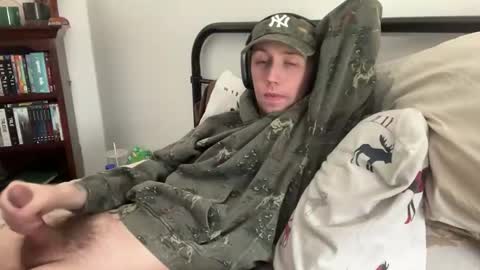 Daniel Bishop  Mason online show from April 16, 7:25 pm