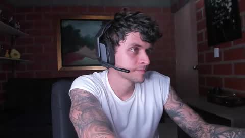 Daniele Bunny online show from December 2, 6:25 pm