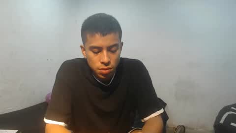 Snapshot of danielitopapii chatting on December 29, 2:00 pm danielitopapii online show from December 29, 2:00 pm