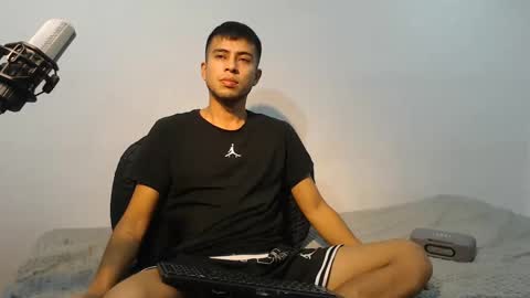 Snapshot of danielitopapii chatting on February 28, 4:10 am danielitopapii online show from February 28, 4:10 am