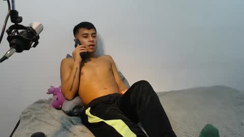 Snapshot of danielitopapii chatting on March 7, 6:00 pm danielitopapii online show from March 7, 6:00 pm