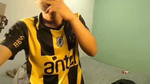 Snapshot of danielitopapii chatting on November 21, 4:00 am danielitopapii online show from November 21, 4:00 am