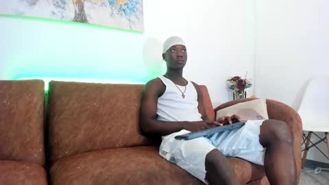 Snapshot of daniell_ferrari chatting on January 24, 9:47 pm daniell_ferrari online show from January 24, 9:47 pm